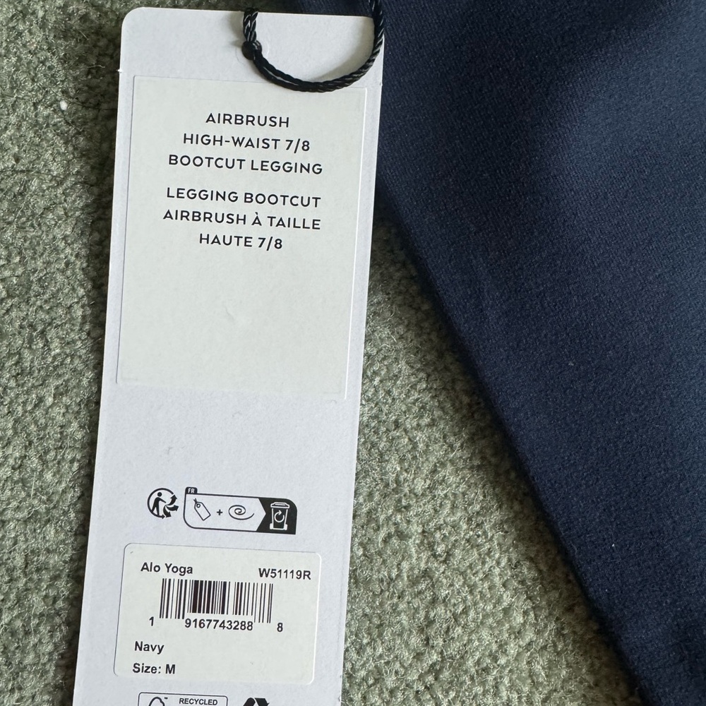 ALO Yoga Navy Airbrush High-Waist Bootcut Leggings - Picture 4 of 5
